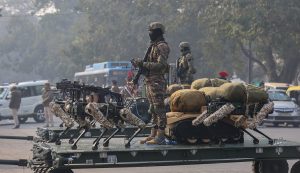 Οπλισμένα ρομποτόσκυλα στον στρατό της Ινδίας – Καθαρή δυστοπία, vid