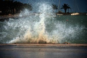 Έκτακτο δελτίο για νέα κακοκαιρία εξπρές – Ισχυρές καταιγίδες, θυελλώδεις άνεμοι και αφρικανική σκόνη