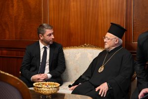 Ν. Ανδρουλάκης: «Κάθε συνάντηση με τον Οικουμενικό Πατριάρχη είναι μάθημα ανθρωπιάς»