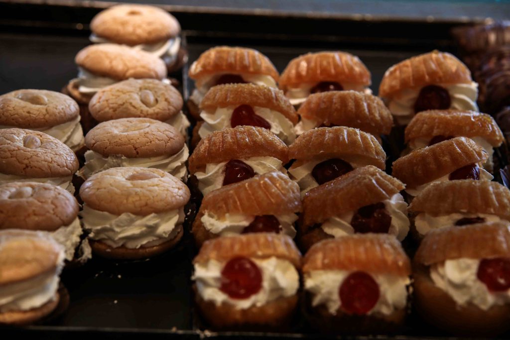 Ποιοι γιορτάζουν σήμερα 30 Ιανουαρίου