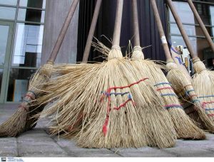 Θεσσαλονίκη: 700 τόνους σκουπίδια «έβγαλαν» τα πάρτι της Πρωτοχρονιάς – Tο μεγαλύτερο βάρος στο ιστορικό κέντρο