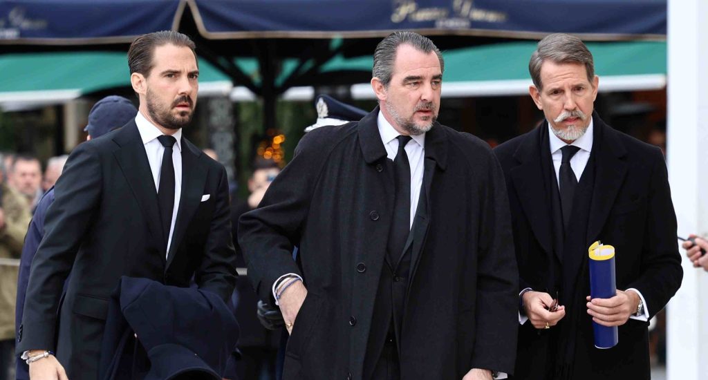 Πριγκίπισσα Ειρήνη: Στη Μητρόπολη Αθηνών η σορός της για το “ύστατο χαίρε” – Δείτε εικόνες