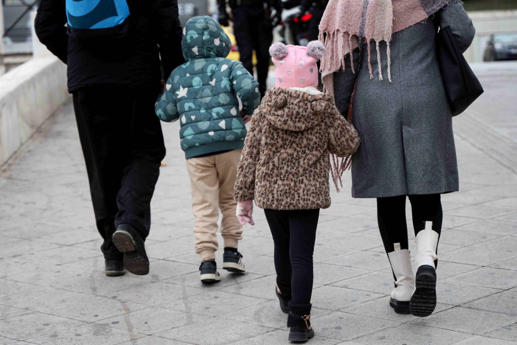 Χειμωνιάτικο το σκηνικό και σήμερα σε όλη τη χώρα – Τσουχτερό κρύο και προειδοποίηση για θυελλώδεις ανέμους