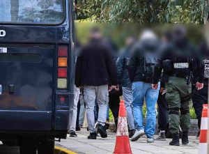 Κύκλωμα με «πειραγμένες» αντλίες σε βενζινάδικα: Στη φυλακή ο αρχηγός και άλλοι πέντε