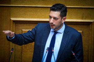 Δηλώσεις Κυρανάκη από τη Βουλή για τα ταξί