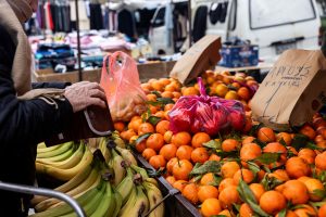 Αναστέλλεται η απεργία των λαϊκών αγορών – Κανονικά στους πάγκους τους οι παραγωγοί την Παρασκευή