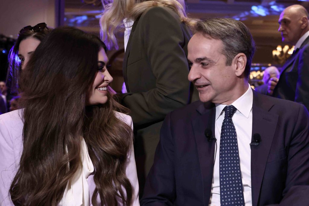 Συνάντηση Μητσοτάκη με το μέλος του ΔΣ της Fed, Στίβεν Μιράν και την Κίμπερλι Γκιλφόιλ