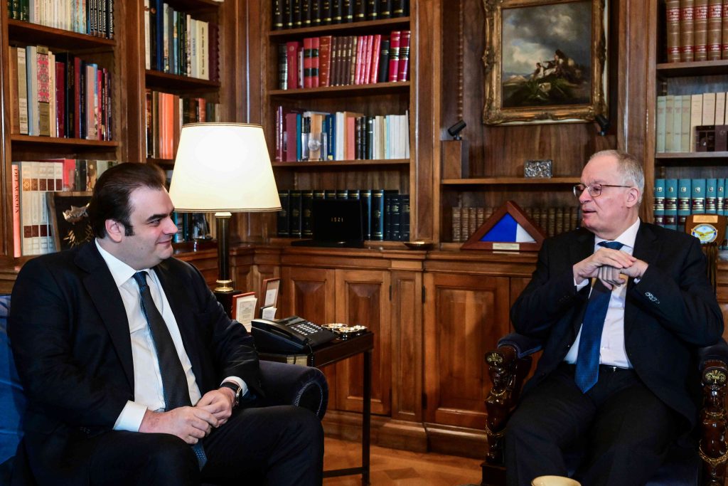 Κ. Πιερρακάκης στον ΠτΔ: «Στόχος για το 2026 η ανάπτυξη να φτάσει σε κάθε σπίτι»