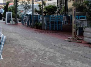 Εμπορικός Σύλλογος Πειραιώς: Πρώτα αποτίμηση των επιπτώσεων και μετά ρύθμιση για τα ωράρια τροφοδοσίας