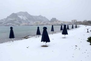 Πρωτοχρονιά 2026: Η πάλλευκη Λήμνος από το διάστημα – Δείτε την εντυπωσιακή δορυφορική εικόνα