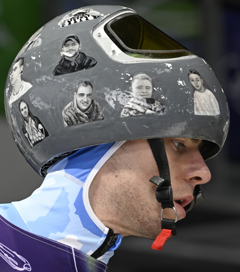 Ουκρανός Ολυμπιονίκης αποκλείστηκε επειδή φόρεσε κράνος…με νεκρούς συμπατριώτες του