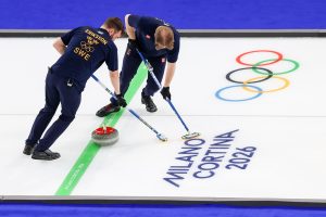 Το καλύτερο curling το έκαναν…δύο Ιταλίδες γιαγιάδες! Επικό βίντεο