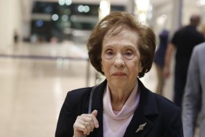 Πέθανε η Άννα Ψαρούδα-Μπενάκη, η πρώτη γυναίκα Πρόεδρος της Βουλής – Video