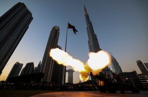 Ντουμπάι: Drone του Ιράν χτύπησε δίπλα στο αμερικανικό προξενείο, ξέσπασε πυρκαγιά – Δείτε βίντεο