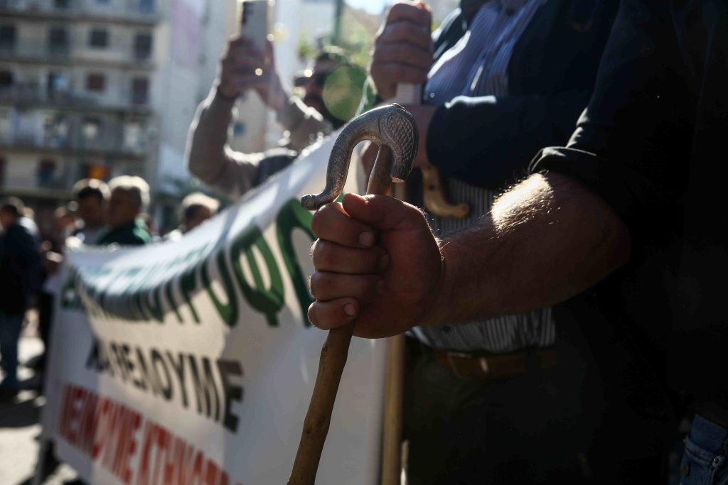 Λάρισα: Νέες κινητοποιήσεις αποφάσισαν οι αγρότες και συλλαλητήριο με τρακτέρ στην Αθήνα
