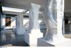 Θεσ/νικη: Μια επιγραφή που “ταξίδευε” σχεδόν 2.000 χρόνια και βρέθηκε από στρατιώτες μέσα στη δίνη του πολέμου