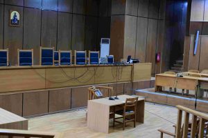 Σάλος με καταγγελία της Ένωσης Δικαστών & Εισαγγελέων για περιστατικό οπλοφορίας δικηγόρου μέσα σε δικαστήριο