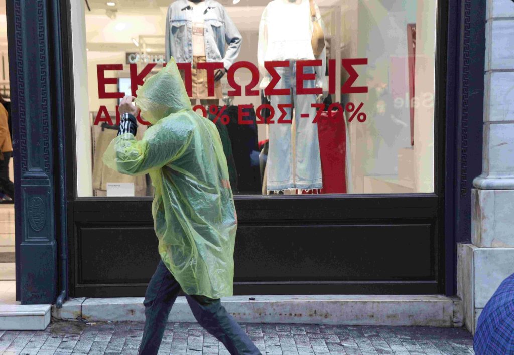 Αύξηση 5,1% στον όγκο των πωλήσεων στο λιανικό εμπόριο τον περασμένο Δεκέμβριο ανακοίνωσε η ΕΛΣΤΑΤ