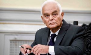 Θεσσαλονίκη: Έφυγε από τη ζωή ο Αντώνης Μανιτάκης – Διήμερο πένθος στη Νομική Σχολή του ΑΠΘ