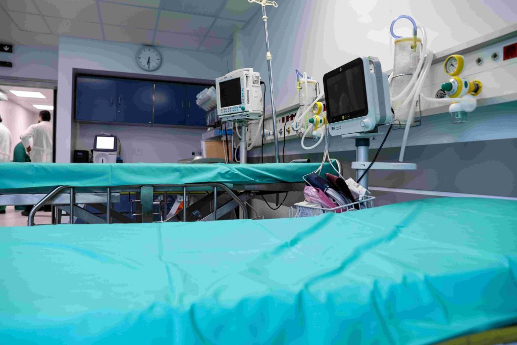 Θεσσαλονίκη: Σε κρίσιμη κατάσταση εξακολουθεί να νοσηλεύεται σε ΜΕΘ του Παπαγεωργίου η 24χρονη από τη Βέροια