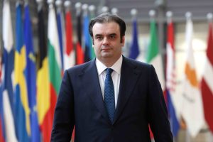 Κ. Πιερρακάκης προσερχόμενος στο Eurogroup: Είναι ζωτικής σημασίας να διαφυλάξουμε τον διεθνή ρόλο του ευρώ