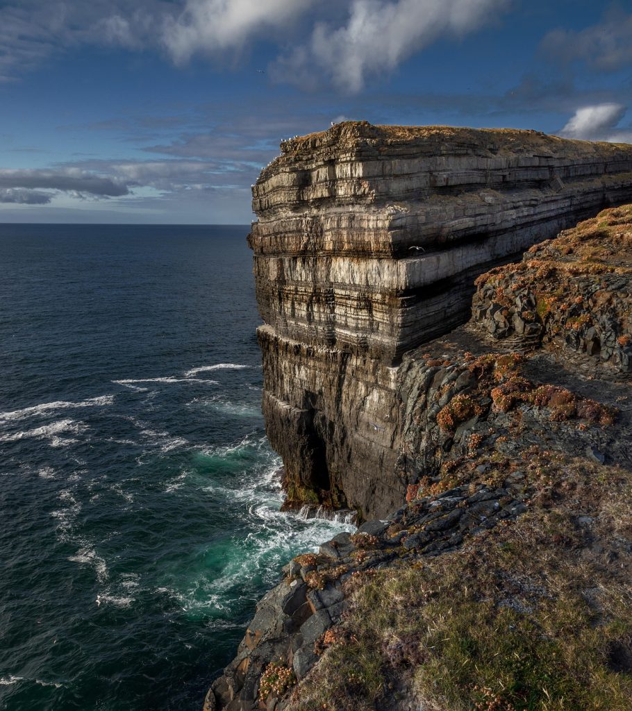 Αυτό είναι το πιο επικίνδυνο καφέ στον κόσμο! Και δεν είναι για όσους φοβούνται τα ύψη – Δείτε βίντεο