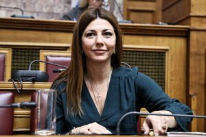 Εθνικό Απολυτήριο: Μείωση ύλης και λιγότερα εξεταζόμενα μαθήματα στη Γ’ Λυκείου – Όλες οι αλλαγές