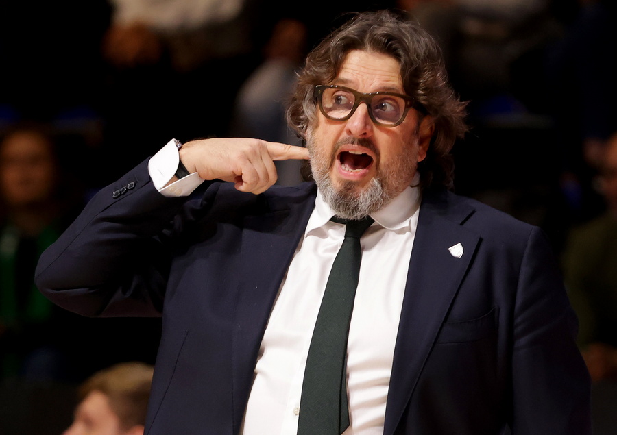 «Αγάλι αγάλι γίνεται η αγουρίδα μέλι»: Άπαιχτος ο νέος Ιταλός προπονητής του ΠΑΟΚ στο μπάσκετ! vid