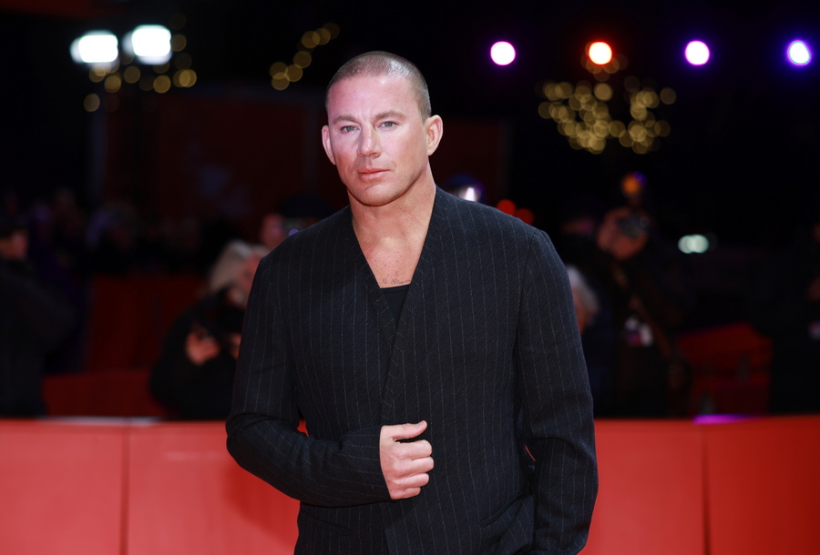 Ο Τσάνινγκ Τέιτουμ ένωσε τις δυνάμεις του με την Ροξάν Γκέι για ένα ρομαντικό μυθιστόρημα