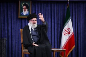 Αλί Χαμενεΐ: Ο αδιάλλακτος ανώτατος ηγέτης του Ιράν, σύμβολο του θεοκρατικού συστήματος