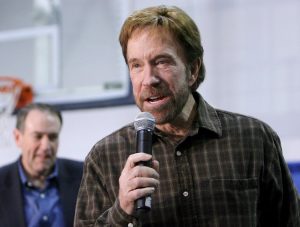 Πέθανε ο Τσακ Νόρις σε ηλικία 86 ετών