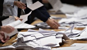 Δανία-εκλογές: Ποια παράταξη δείχνει να επικρατεί χωρίς όμως απόλυτη πλειοψηφία (σχεδόν τελικά αποτελέσματα)