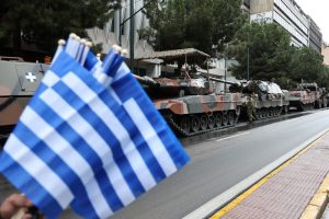 25η Μαρτίου: Οι Τούρκοι… ενοχλήθηκαν με τα συνθήματα στην στρατιωτική παρέλαση