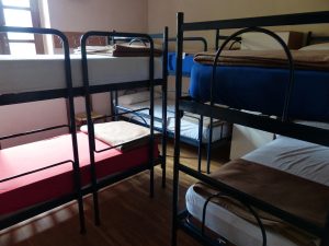 Παρ’ ολίγον τραγωδία σε παιδικό δωμάτιο στις ΗΠΑ – Κατέρρευσε κουκέτα ενώ κοιμούνταν 2 μικρά παιδιά (Vid)