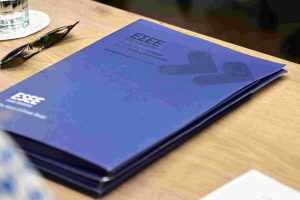 Ανάλυση ΕΣΕΕ για σύγκρουση στη Μ. Ανατολή: Ανησυχία για διεθνές εμπόριο και πληθωριστικές πιέσεις