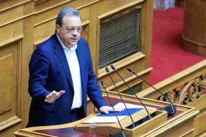 Σ. Φάμελλος για Τραμπ-Νετανιάχου: «Δεν μπορεί ένας αυτόκλητος “σερίφης” να διαχειρίζεται τα συμφέροντα των λαών»