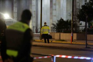 Συναγερμός στη ΓΑΔΑ: Αποκαταστάθηκε η κυκλοφορία στη Λ. Αλεξάνδρας, μετά την ελεγχόμενη έκρηξη