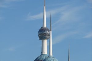 Κουβέιτ: Ένας θάνατος και δεκάδες τραυματίες αφότου ξεκίνησαν τα ιρανικά πλήγματα