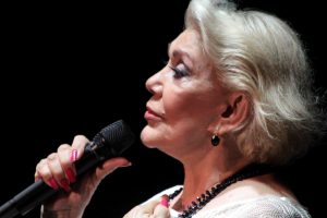 Θεσσαλονίκη: «Δυσαναπλήρωτο κενό στον πολιτισμό» αφήνει ο θάνατος της Μαρινέλλας, σύμφωνα με την ΠΕΔΚΜ