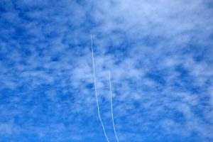 Δύο πλοία δέχθηκαν επίθεση στα Στενά του Ορμούζ