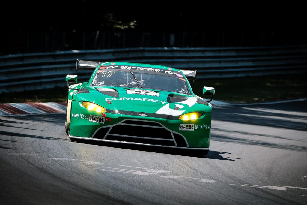 Ο νεότερος στον κόσμο! Μπόμπιρας ετών 5 πήρε αγωνιστική άδεια οδήγησης και… ντριφτάρει, Vid