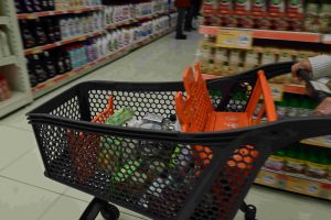 Πού κυμάνθηκε ο πληθωρισμός στα σούπερ μάρκετ τον Φεβρουάριο 2026 – Τι δείχνει έρευνα του ΙΕΛΚΑ