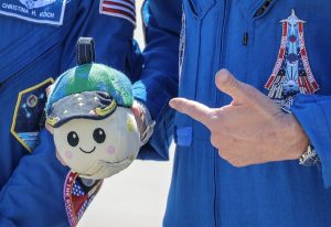 Η NASA αποκάλυψε τον 5ο επιβάτη του Artemis II και τον δημιούργησε ένας 8χρονος