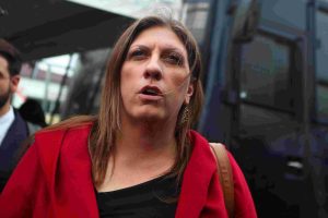 “Πρωτόγνωρη στα δικαστικά χρονικά”: Δικαστές και εισαγγελείς για τη συμπεριφορά της Ζωής Κωνσταντοπούλου