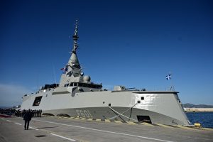 Στη φρεγάτα «Κίμων» Μητσοτάκης και Μακρόν – Δείτε ΦΩΤΟ