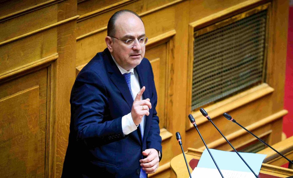 Παραιτήθηκε ο Μακάριος Λαζαρίδης από Υφ. Αγροτικής Ανάπτυξης