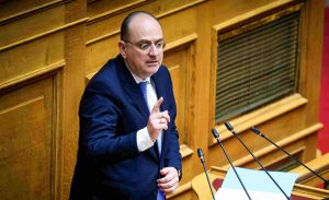 Παραιτήθηκε ο Μακάριος Λαζαρίδης από Υφ. Αγροτικής Ανάπτυξης