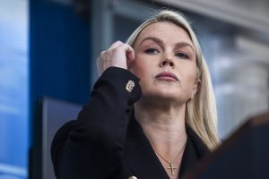 Τη «συστηματική δαιμονοποίηση» του Τραμπ «βλέπει» ο Λευκός Οίκος πίσω από την 3η απόπειρα δολοφονίας του