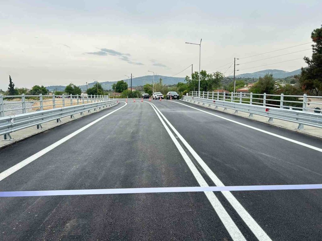 Χρ. Δήμας: Παραδόθηκε σε κυκλοφορία η νέα γέφυρα στο Αλιγαρόρεμα