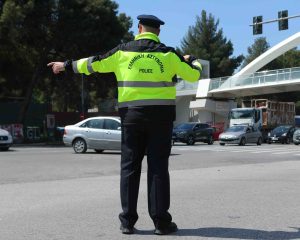 Έξοδος για τη Λαμπρή: Ιδιαίτερα αυξημένη η κίνηση στην Αθηνών- Κορίνθου